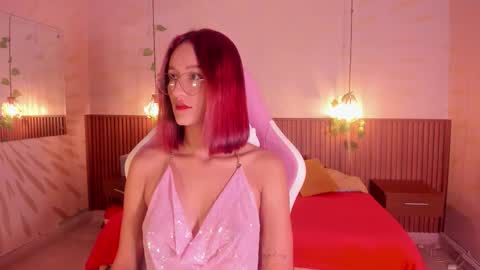 Daphne online show from 02/04/26, 03:12