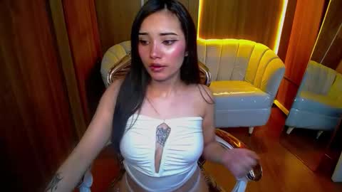 daphne_nicole_b online show from 03/03/26, 12:44