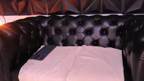 Daphne online show from 03/10/25, 08:23