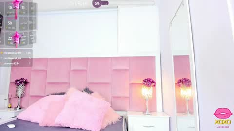 Daphne online show from 01/16/25, 02:09