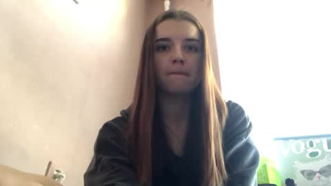 Emilia online show from 03/23/26, 01:15