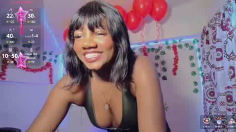 Snapshot of daphnewalker__ chatting on 02/16/25, 06:21 Daphne online show from 02/16/25, 06:21