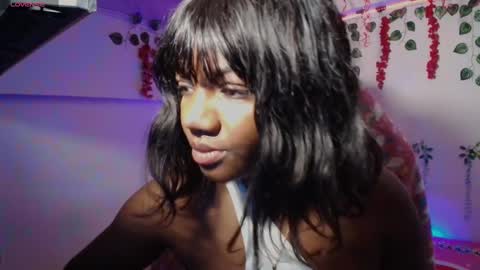 Snapshot of daphnewalker__ chatting on 02/27/25, 03:15 Daphne online show from 02/27/25, 03:15