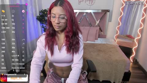 Snapshot of daphnne_tay chatting on 02/01/25, 02:58 dhapnne online show from 02/01/25, 02:58