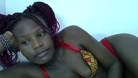 ESTHER online show from 03/04/25, 07:08