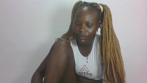 ESTHER online show from 05/30/26, 07:27
