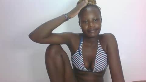 ESTHER online show from 06/02/26, 04:36