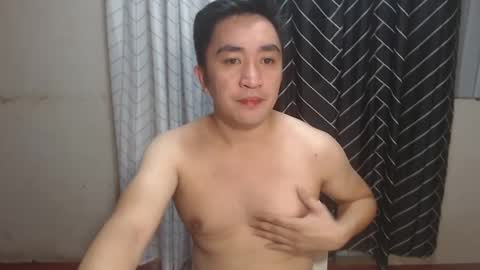 Snapshot of darby1992 chatting on 02/24/25, 02:04 Rob online show from 02/24/25, 02:04