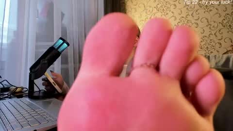 Darcy Siren online show from 04/24/26, 08:50