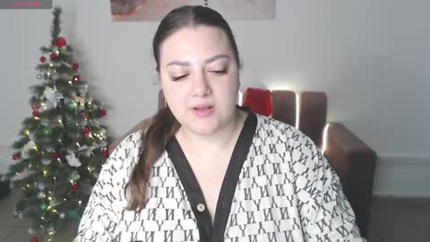 Snapshot of dariamur chatting on 12/26/24, 06:30 DariaMur online show from 12/26/24, 06:30