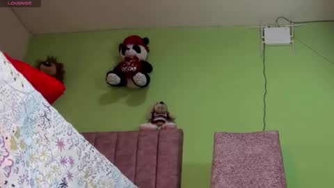 Snapshot of dariana_hot chatting on 11/07/25, 01:33 dariana_hot online show from 11/07/25, 01:33