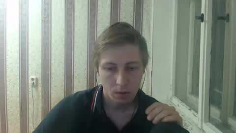 Snapshot of darienlarge chatting on 02/14/25, 03:43 darienlarge online show from 02/14/25, 03:43