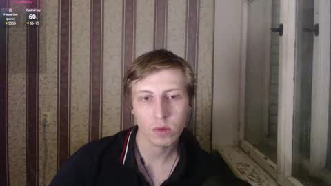 Snapshot of darienlarge chatting on 02/15/25, 06:44 darienlarge online show from 02/15/25, 06:44