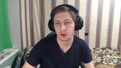 darienlarge online show from 11/02/25, 03:31