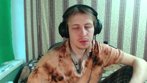 darienlarge online show from 11/27/25, 10:39