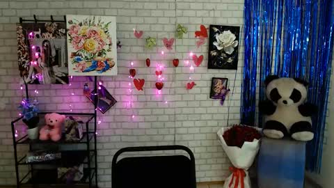 Darina online show from 02/23/25, 12:05