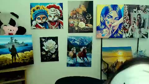 Snapshot of darina_m_ chatting on 06/18/26, 09:14 Darina online show from 06/18/26, 09:14