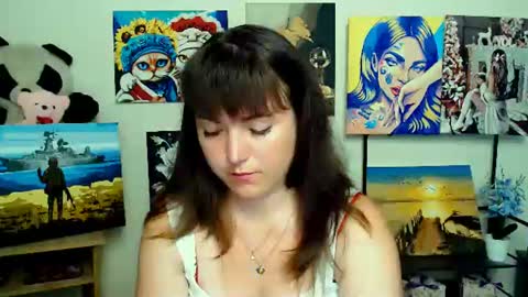 Snapshot of darina_m_ chatting on 06/23/26, 04:32 Darina online show from 06/23/26, 04:32