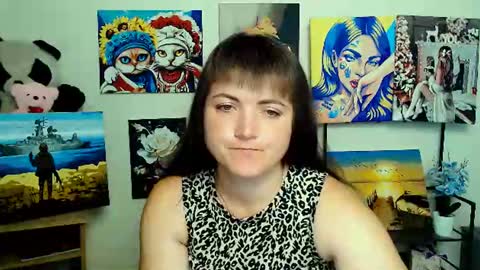 Snapshot of darina_m_ chatting on 07/07/26, 04:37 Darina online show from 07/07/26, 04:37