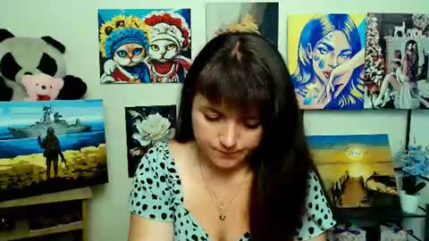 Snapshot of darina_m_ chatting on 07/16/26, 05:02 Darina online show from 07/16/26, 05:02