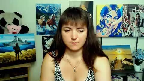 Snapshot of darina_m_ chatting on 07/17/26, 05:25 Darina online show from 07/17/26, 05:25