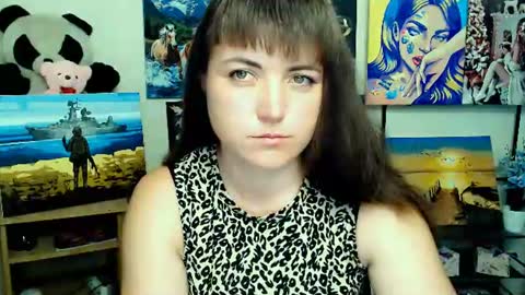 Snapshot of darina_m_ chatting on 07/21/26, 04:26 Darina online show from 07/21/26, 04:26