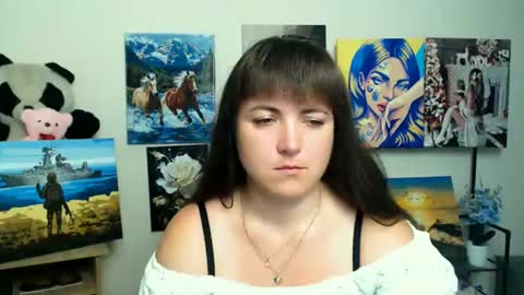 Snapshot of darina_m_ chatting on 08/04/26, 04:37 Darina online show from 08/04/26, 04:37