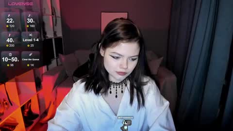 Snapshot of darina_wilson chatting on 01/07/25, 09:03 Dari the it woman online show from 01/07/25, 09:03