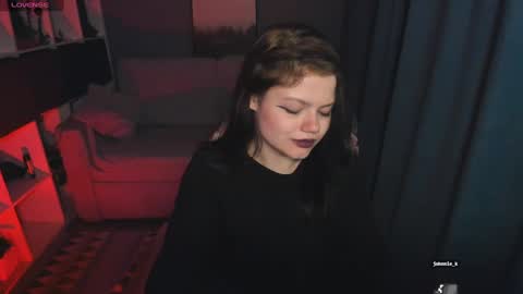 Snapshot of darina_wilson chatting on 02/09/25, 12:39 Dari the it woman online show from 02/09/25, 12:39