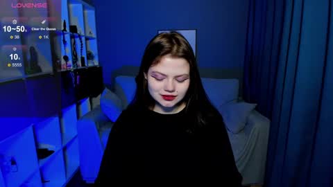 Snapshot of darina_wilson chatting on 02/19/25, 10:09 Dari the it woman online show from 02/19/25, 10:09