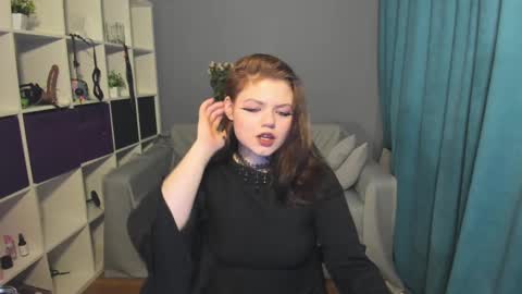 Snapshot of darina_wilson chatting on 03/07/25, 07:49 Dari the it woman online show from 03/07/25, 07:49