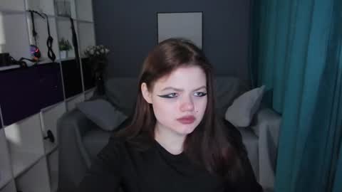 Snapshot of darina_wilson chatting on 03/08/25, 03:17 Dari the it woman online show from 03/08/25, 03:17