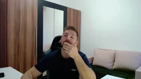 darius_94 online show from 03/27/26, 05:24