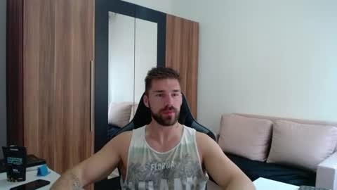 darius_94 online show from 07/19/26, 04:49