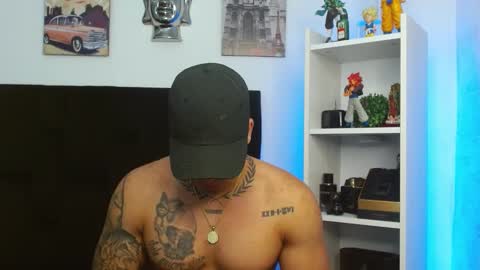 Darius Phoenix  online show from 01/05/25, 07:07