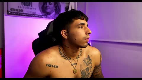 Darius Phoenix  online show from 02/11/25, 06:51