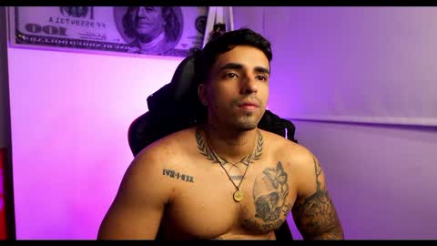 Darius Phoenix  online show from 02/11/25, 09:53