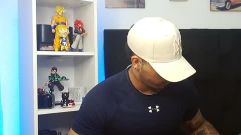 Darius Phoenix  online show from 03/05/25, 05:40