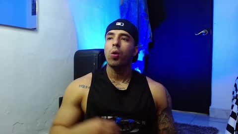 Darius Phoenix  online show from 11/04/25, 07:57