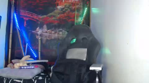 dark_doll5 online show from 12/11/24, 09:09