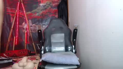 dark_doll5 online show from 01/25/25, 02:26