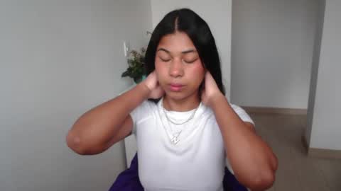 Sofia online show from 02/15/25, 10:42