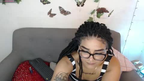 dark_flama online show from 04/23/26, 01:18