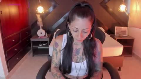 M I K A E L A online show from 09/19/25, 09:15