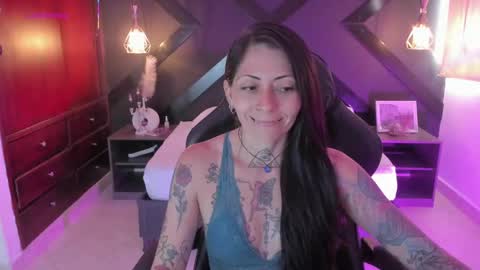 M I K A E L A online show from 10/10/25, 07:13