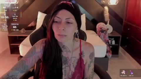 M I K A E L A online show from 04/21/26, 08:55