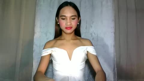 Snapshot of dark_hurohuro19 chatting on 12/24/24, 05:44 LIANNA online show from 12/24/24, 05:44