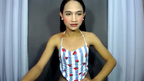 Snapshot of dark_hurohuro19 chatting on 10/07/25, 03:04 LIANNA online show from 10/07/25, 03:04
