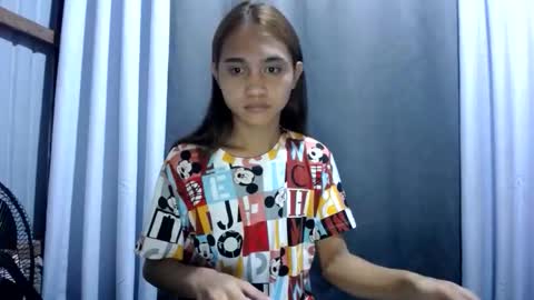 Snapshot of dark_hurohuro19 chatting on 11/03/25, 04:14 LIANNA online show from 11/03/25, 04:14