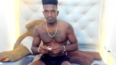 dark_king01 online show from 02/04/26, 07:42